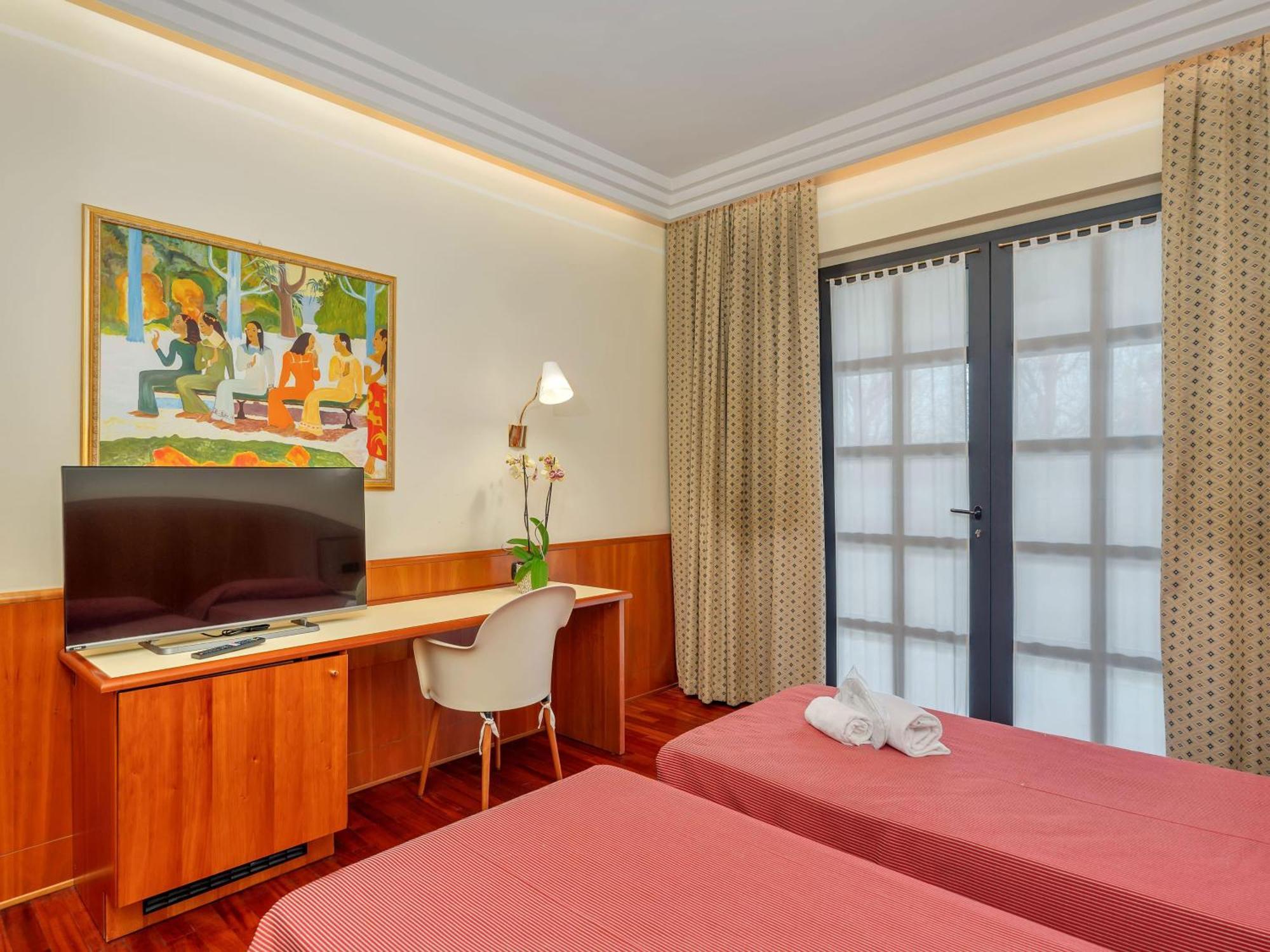 B&B Hotels Hotel Prestige Ornago Εξωτερικό φωτογραφία