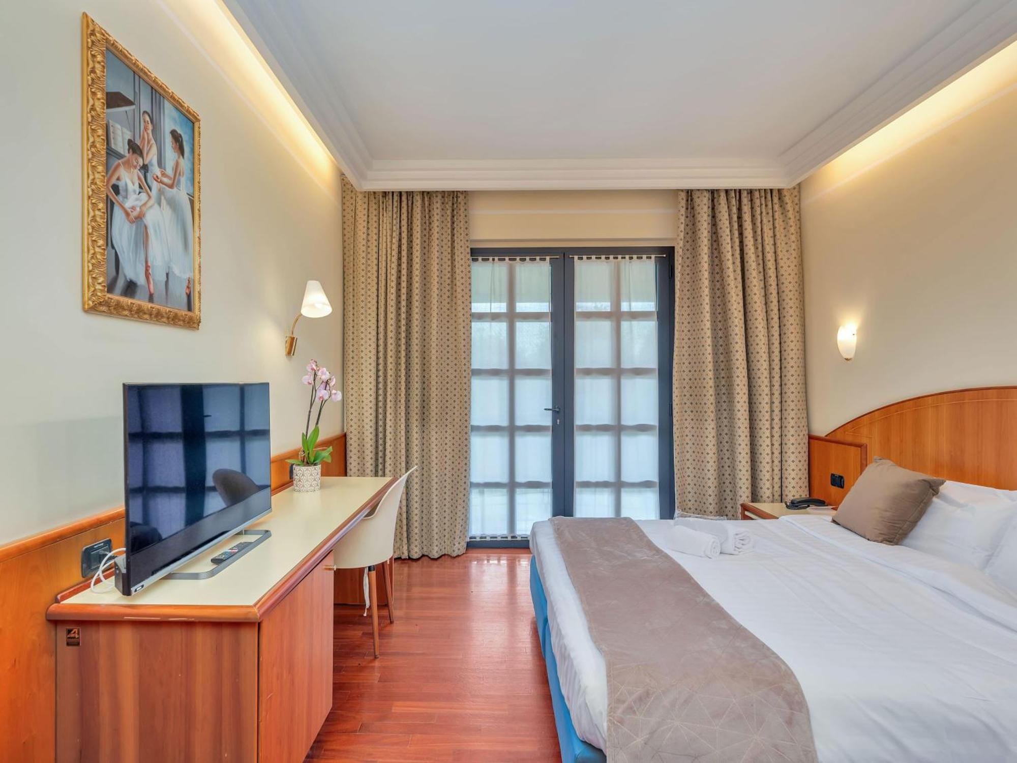 B&B Hotels Hotel Prestige Ornago Εξωτερικό φωτογραφία